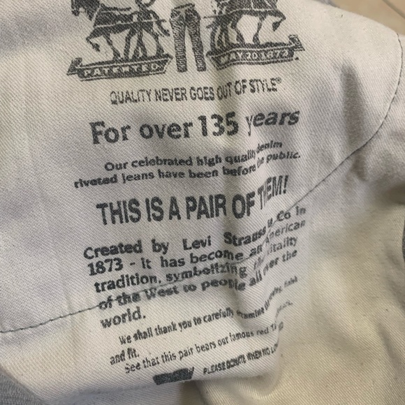 Levi’s corduroys - Picture 5 of 5